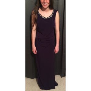 Long Prom/ Bridesmaid Dress